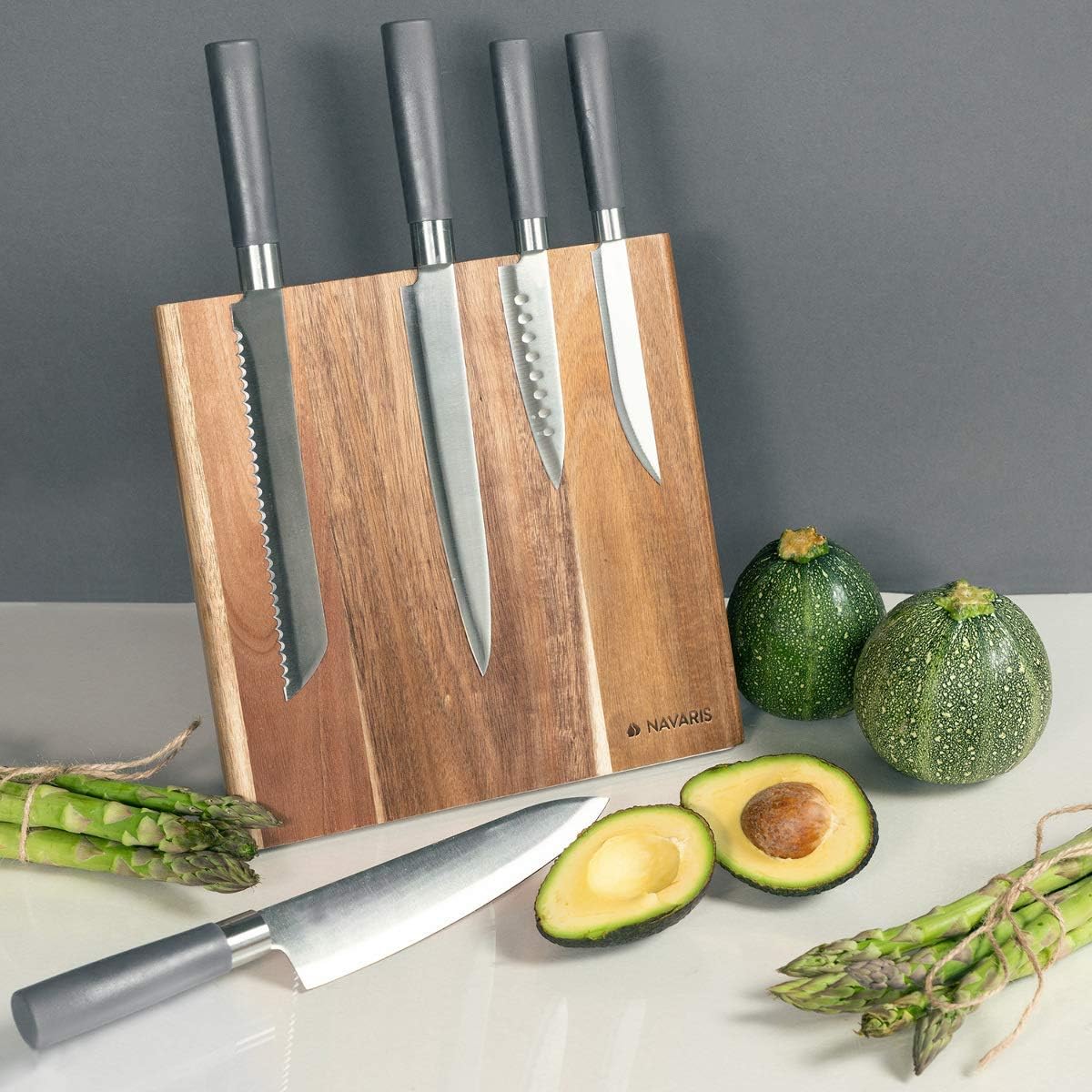 Magnetic Knife Block Made Of Acacia Wood
